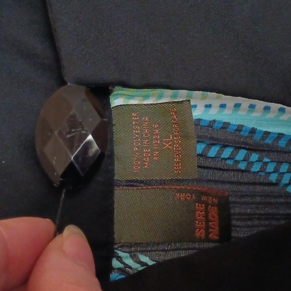 Blouse - Picture 3 of 3